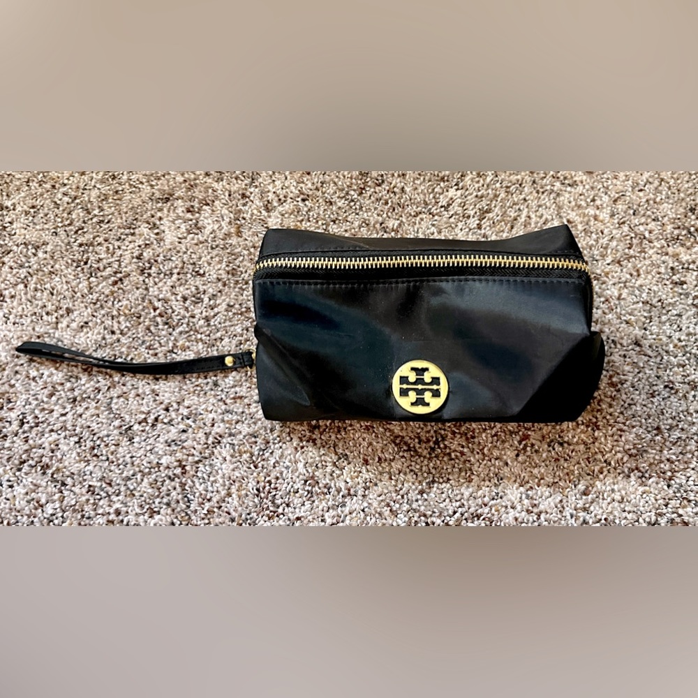 Tory Burch Cosmetic Case Nylon Travel Bag Tote Dopp Kit Wristlet Black Gold